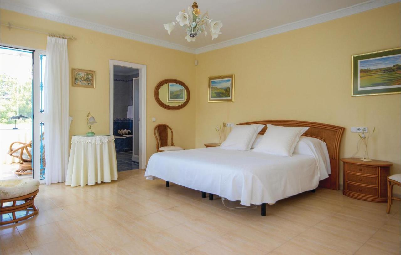 Gorgeous Apartment In Urb El Chaparral With Wifi لا كالا ذي ميخاس المظهر الخارجي الصورة